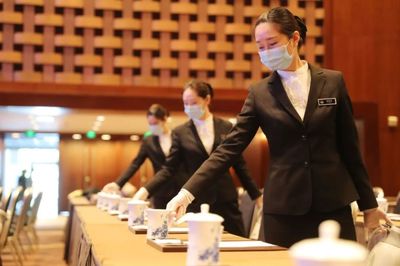 精雕細(xì)琢，盡顯大國風(fēng)范 探訪國賓服務(wù)隊(duì)，看會議服務(wù)如何繪就新時代“工筆畫”